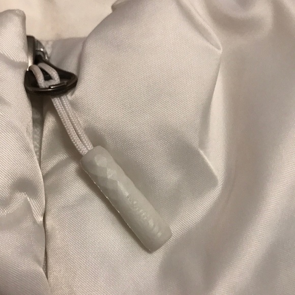 The North Face Aconcagua 550 vest (special ed!) - Picture 6 of 6